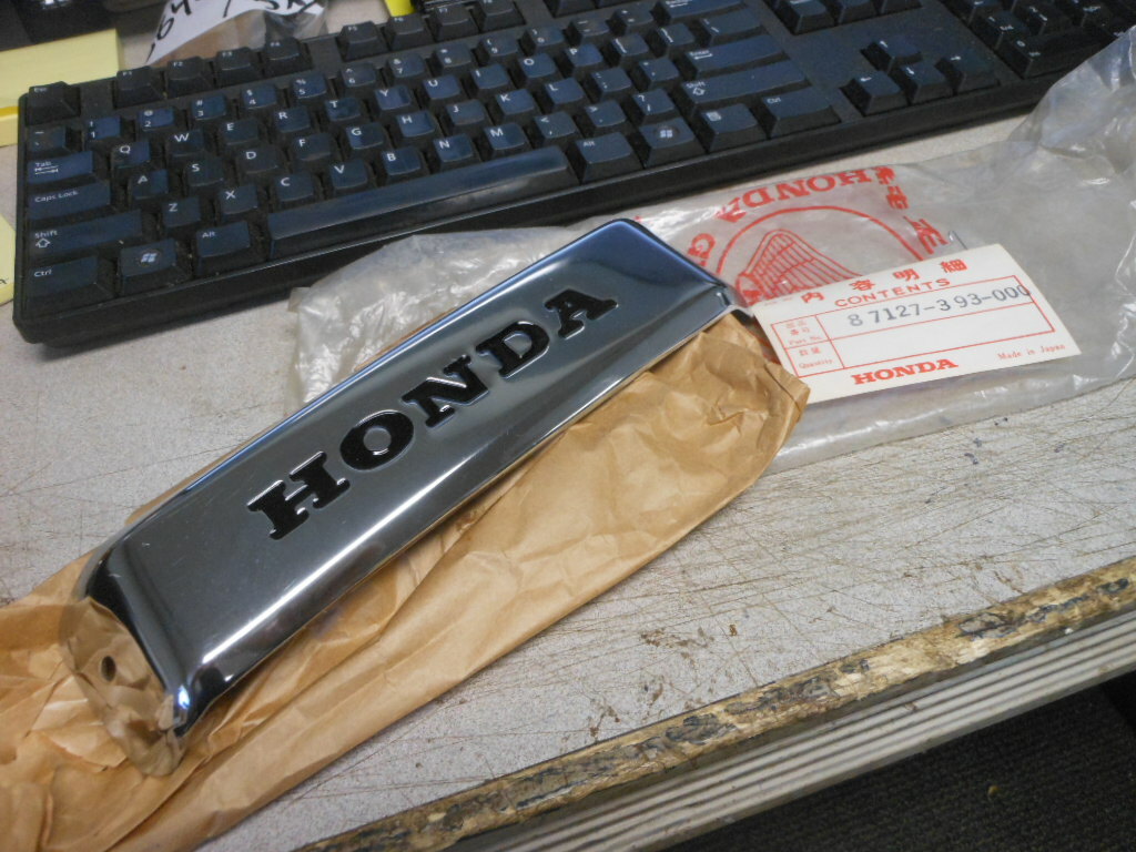 NOS Honda Front Fork Emblem 1976 CB750 Hondamatic 87127-393-000 | eBay