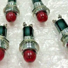 (1) DIALIGHT  LENS W/BASE 75W 125V RED INDICATOR LIGHT  NNB 