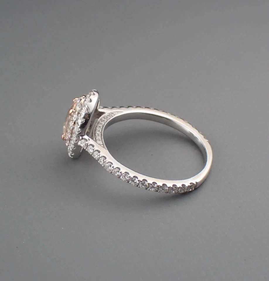 Anillo de compromiso de diamantes y zafiros melocotón en oro blanco y rosa de 14 k Foto 2 de 4