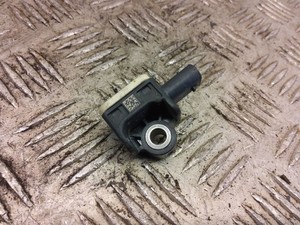 Mercedes-Benz A W176 2014 Aufprallsensor Crash-Deployment A1668210151 SKE44925