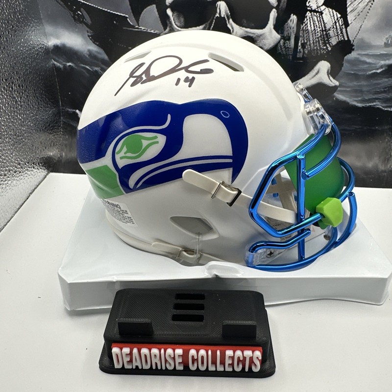 Sam Darnold Signed Seattle Seahawks Custom Ice Throwback Mini Helmet Beckett