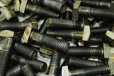 (25) Square Head 5/8-11 x 2-1/4" Bolts Unplated A307 15/16" Sq