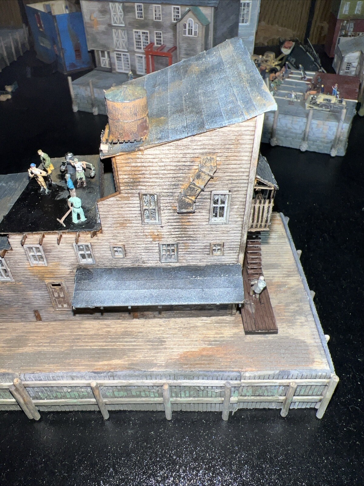 Picture 3 of 12
