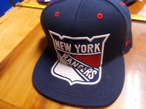 nhl hats