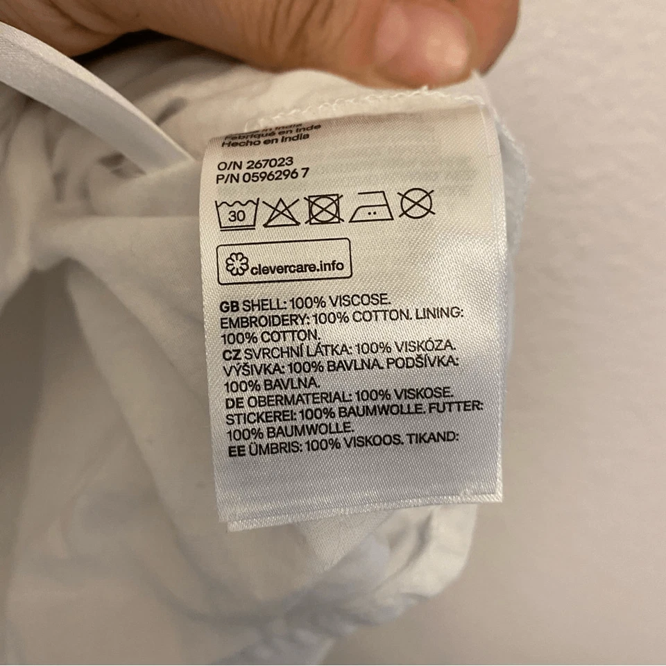 H&M Maxi Vestido Blanco Volantes Fuera del Hombro Encaje Ojales Niñas 5/6 (Funciona Grande) Foto 4 de 4