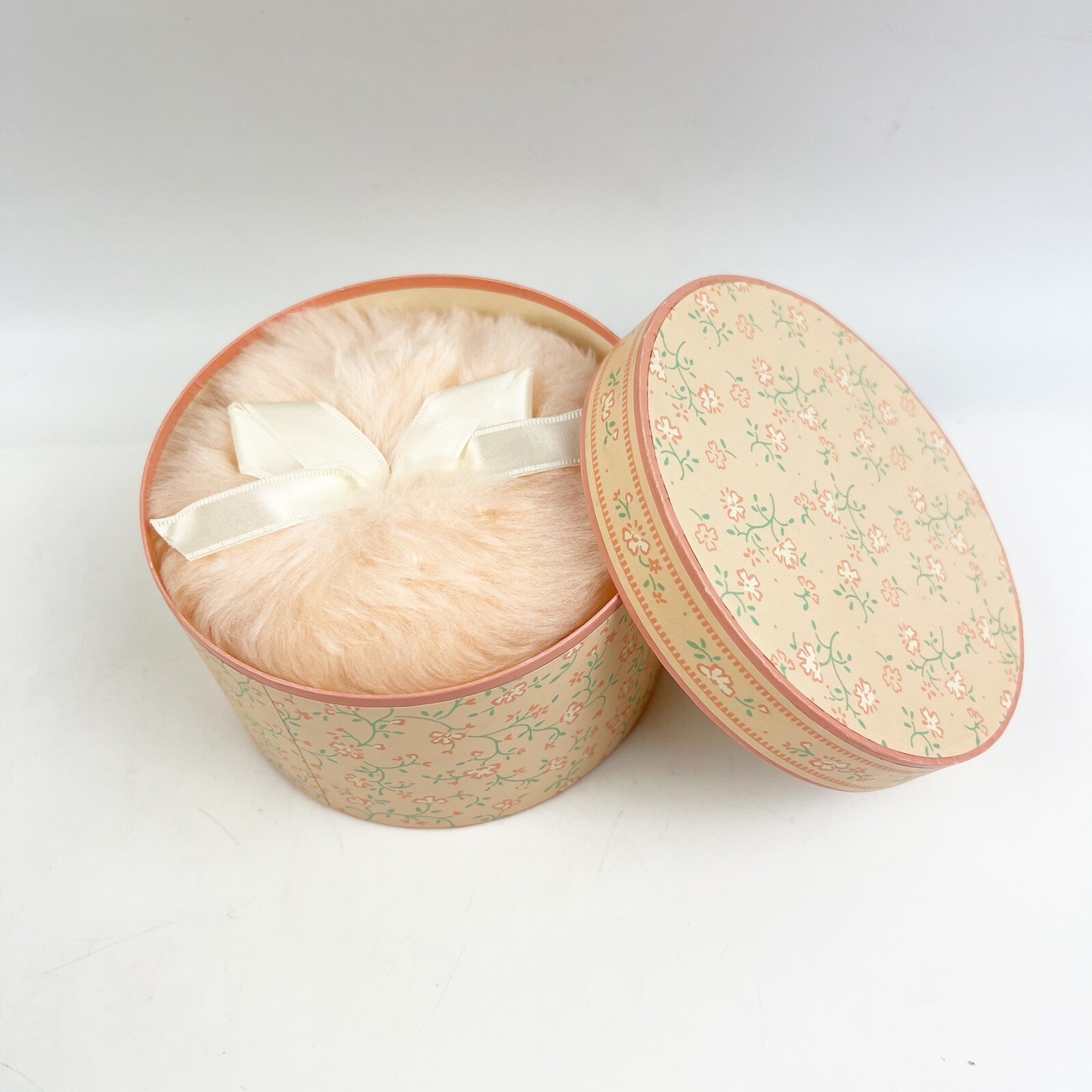 Vintage Coty Jafra Royal Almond Dusting Powder Puff Box 4.5 oz Rare