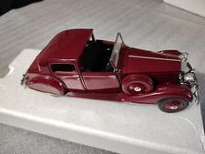 Danbury Mint 1938 Rolls-Royce Phantom III Sedanca De Ville 1:24 Box Certificate.