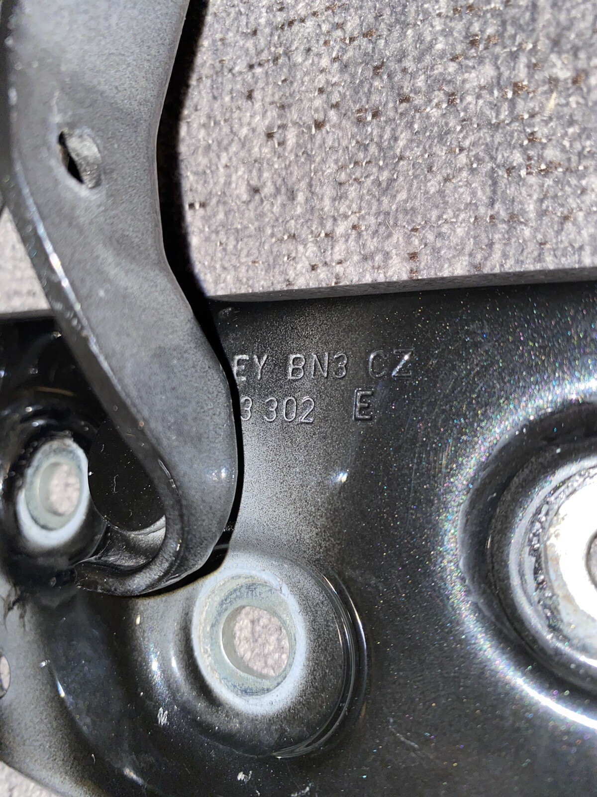Bentley Continental GT Flying Spur Right Passenger Engine Hood Hinge 3W0823302