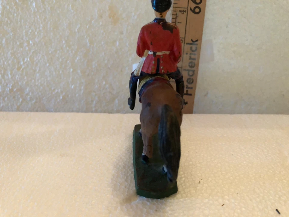 GUARDA CABALLO INGLÉS Foto 4 de 4