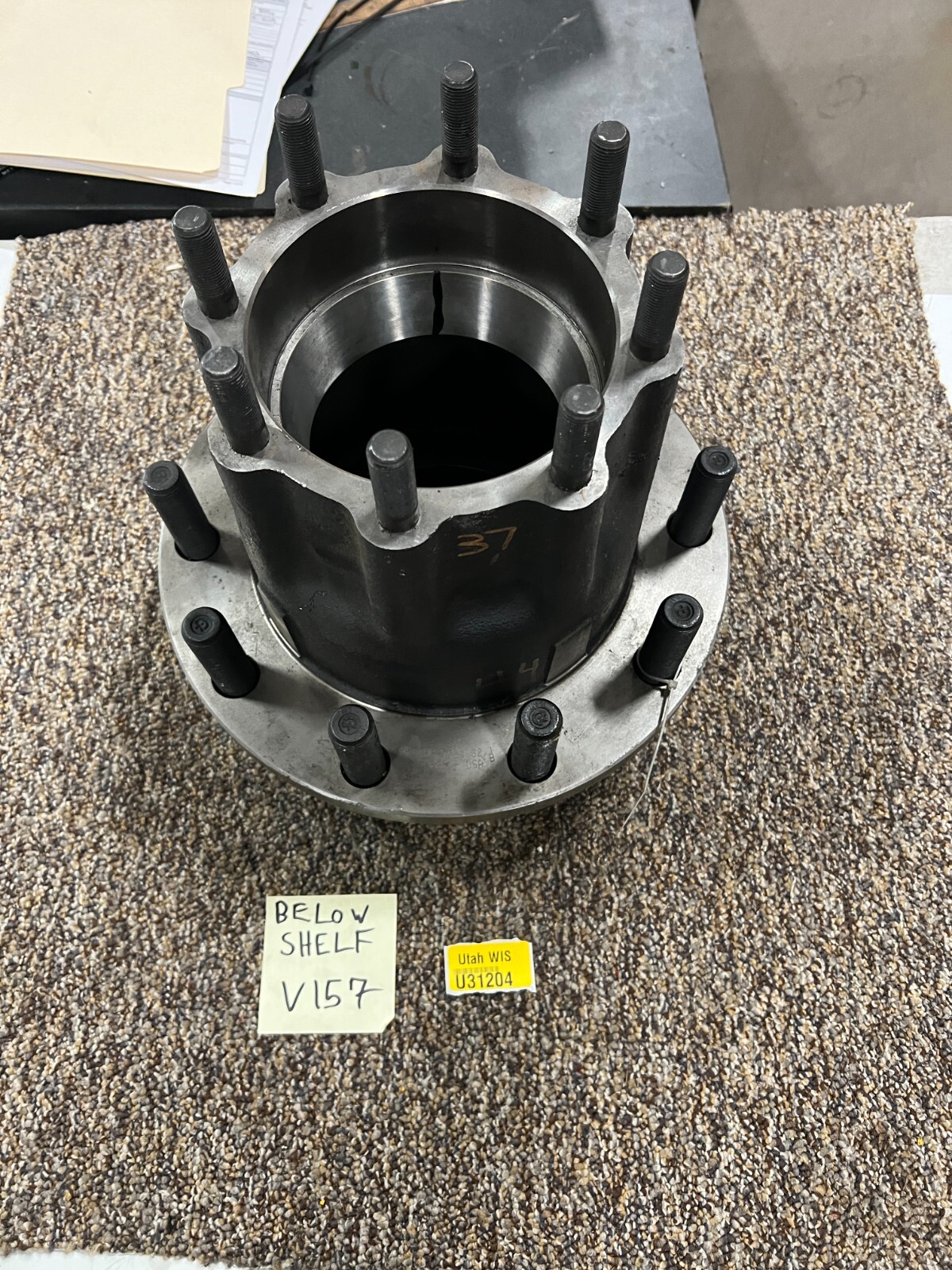 HR717 / HR71723 32 Heavy Duty Disc Wheel Axle Hub 10 Studs Fits Gunite