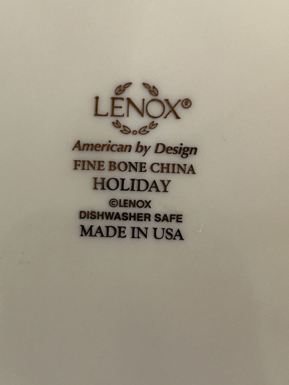 6 Lenox Holiday China Bread & Butter Dessert Plates 6” Holly Berry