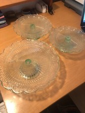 Sat of 3 Green Etched Glass Footed Cake Stands Cupcake Display 8 , 10 12