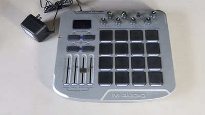 M-Audio Trigger Finger MIDI Controller with Pads Powers up UNTESTED r