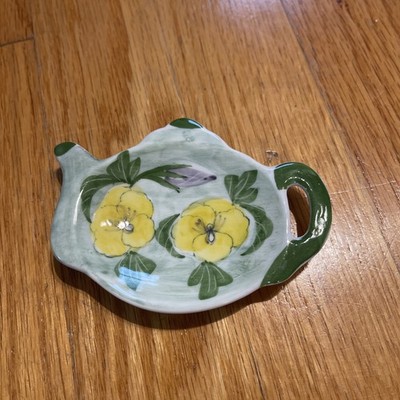 Vintage Teapot Tiny Teapot To Put Your Teabag. 4 Inches Wide. Yellow Flowers