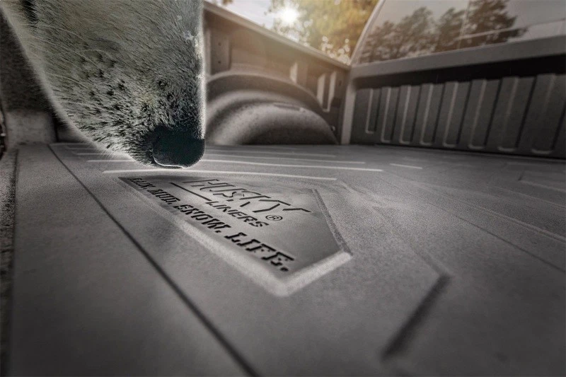 Alfombrilla de cama de alta resistencia Husky Liners 16006 para Chevrolet Silverado/GMC Sierra 2014-18 Foto 4 de 4