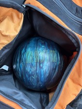 Ebonite Maxim Bowlingkugel Blau mit Tasche