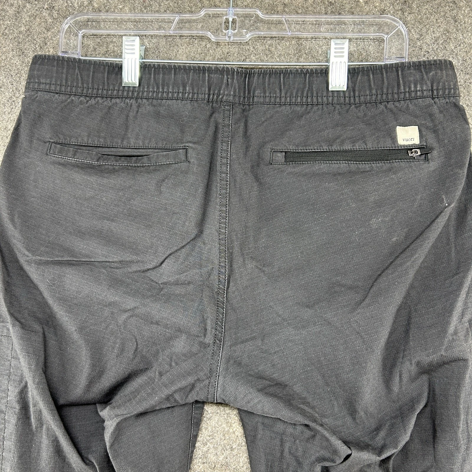 vuori jogger ripstop drawstring cargo pocket climber logo pants