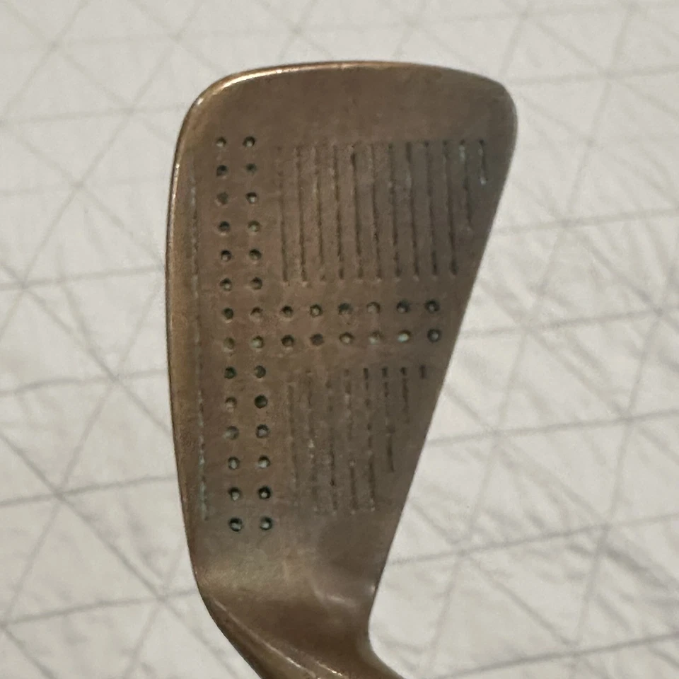Tommy Armour PGA T-Line Designers Model BeCu 6 Iron Graphite Shaft 37 1/4” RH - Image 2 of 4