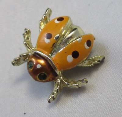 Small Vintage Enamel Lady Bug Insect Brooch Pin Green Rhinestone Eyes Gold Tone