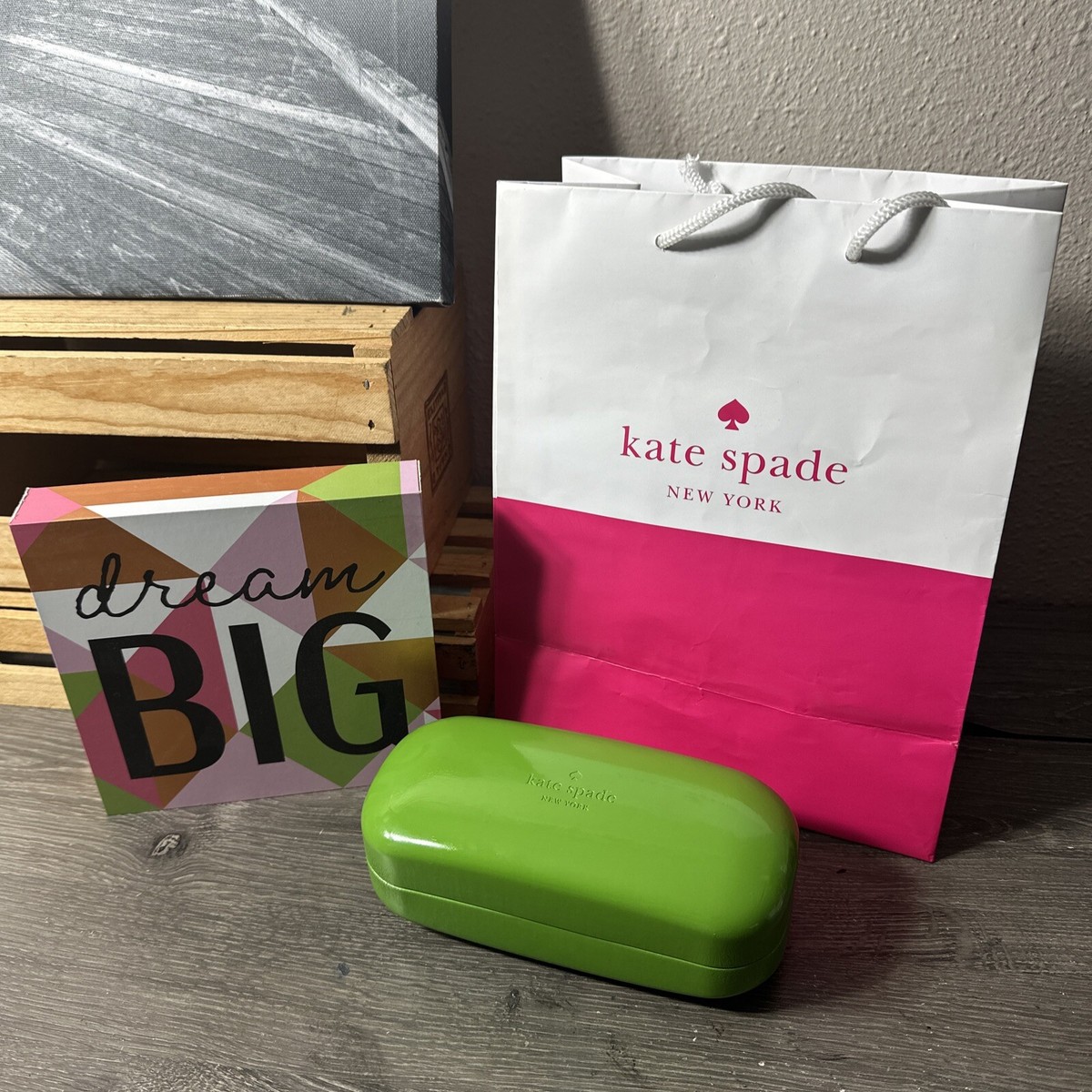 Kate Spade NY Green Logo Eyeglasses Sunglasses Clamshell Hard Case PreOwned