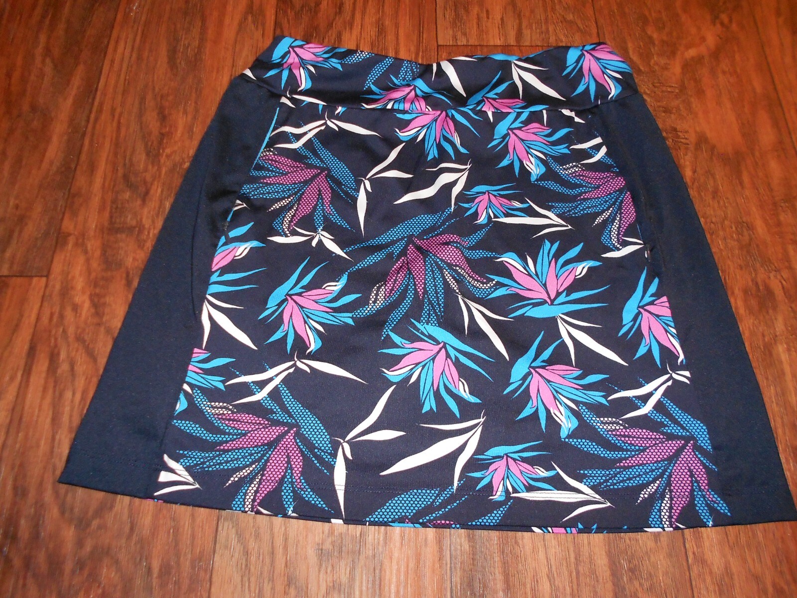 Tail womens golf skirt size XS extra small MINT cond athletic skort