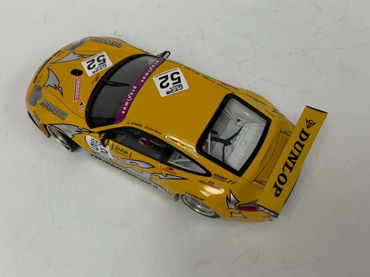 1/18 Minichamos Porsche 911 GT3 RSR 2006 FIA GT Championship