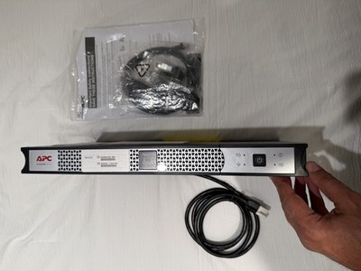 APC Smart UPS 500VA Lithium ion Rackmount 120V SCL500RM1U 