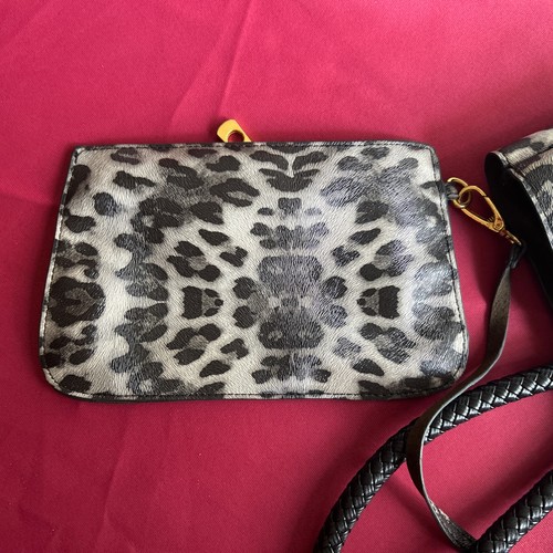 Marc By Marc Jacobs Workwear Animal Print Black & Gray Shoulder Bag - Picture 22 of 24