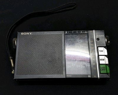 Vintage SONY ICR-4800 SW/MW Vintage Japan Radio Works Great