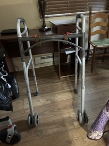Guardian Folding Walker Bariatric 500lbs, 4-front Wheels, Legs height adjustment
