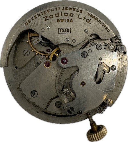 Montre automatique homme vintage Zodiac pare-chocs autographique mouvement 1225 PowerReserve - Photo 1/3