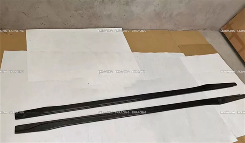 Saia lateral de fibra de carbono real bodykit spoiler acabamento labial para Lexus LS500h 2018-2024 - Imagem 4 de 4