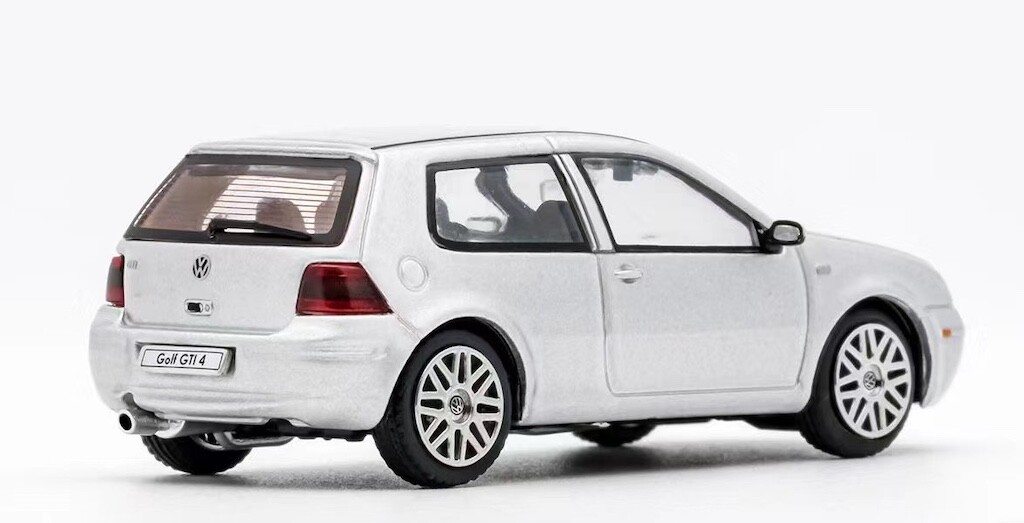 GCD 1:64 Silver VW Golf MK4 GTI 2 Doors Sports Model Diecast Metal