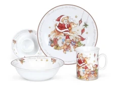 Christmas Bear Porcelain Dinnerware 4-Piece Set Holiday Ceramic Tableware Rare