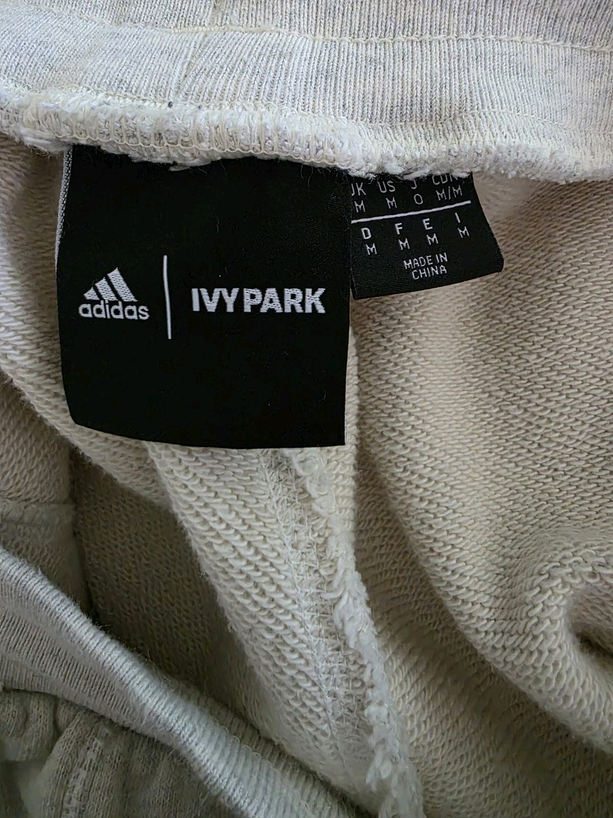 Adidas X Ivy Park Beyonce Men's Track Pants Sz M Cream 3 Striped Logo Drawstring image 9