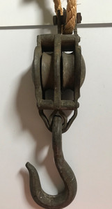 ANTIQUE Vintage Cast Iron DOUBLE BLOCK PULLEY #3 Star 9.25” ALL METAL