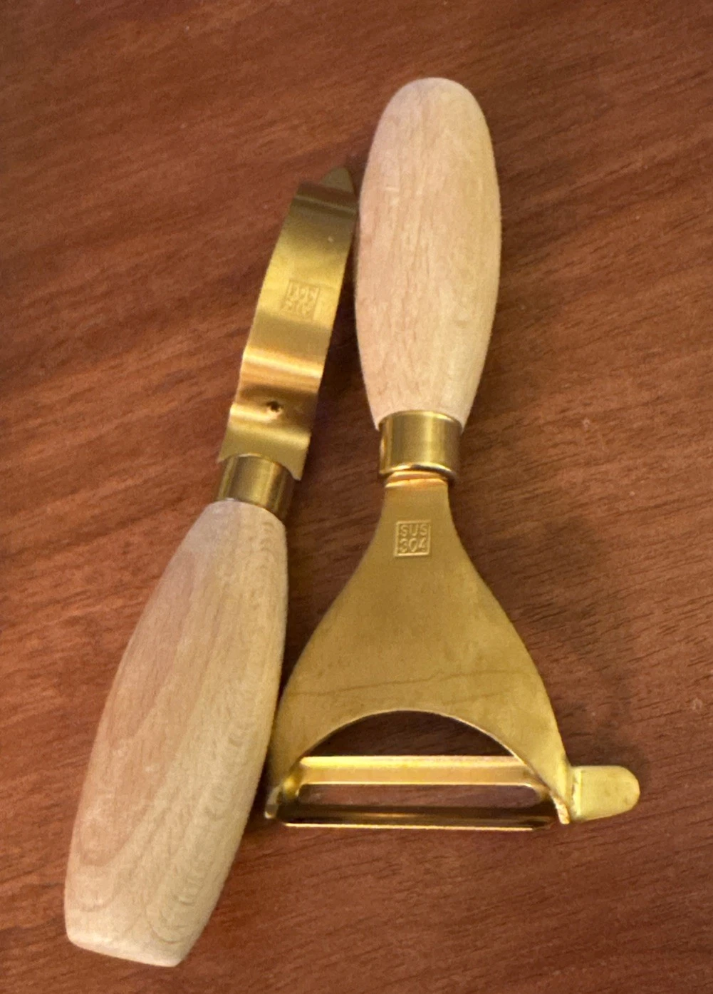 Potato Peelers,Premium 304 Stainless Steel Vegetable Peeler Set, Rosewood Han...
