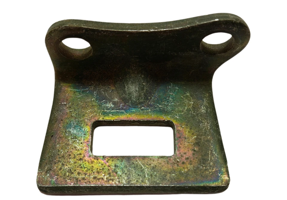 1968 - 1972 年普利茅斯道奇 Belvedere 充电器离合器叉枢轴支架 2892263 NOS — 第 2/4 张图片