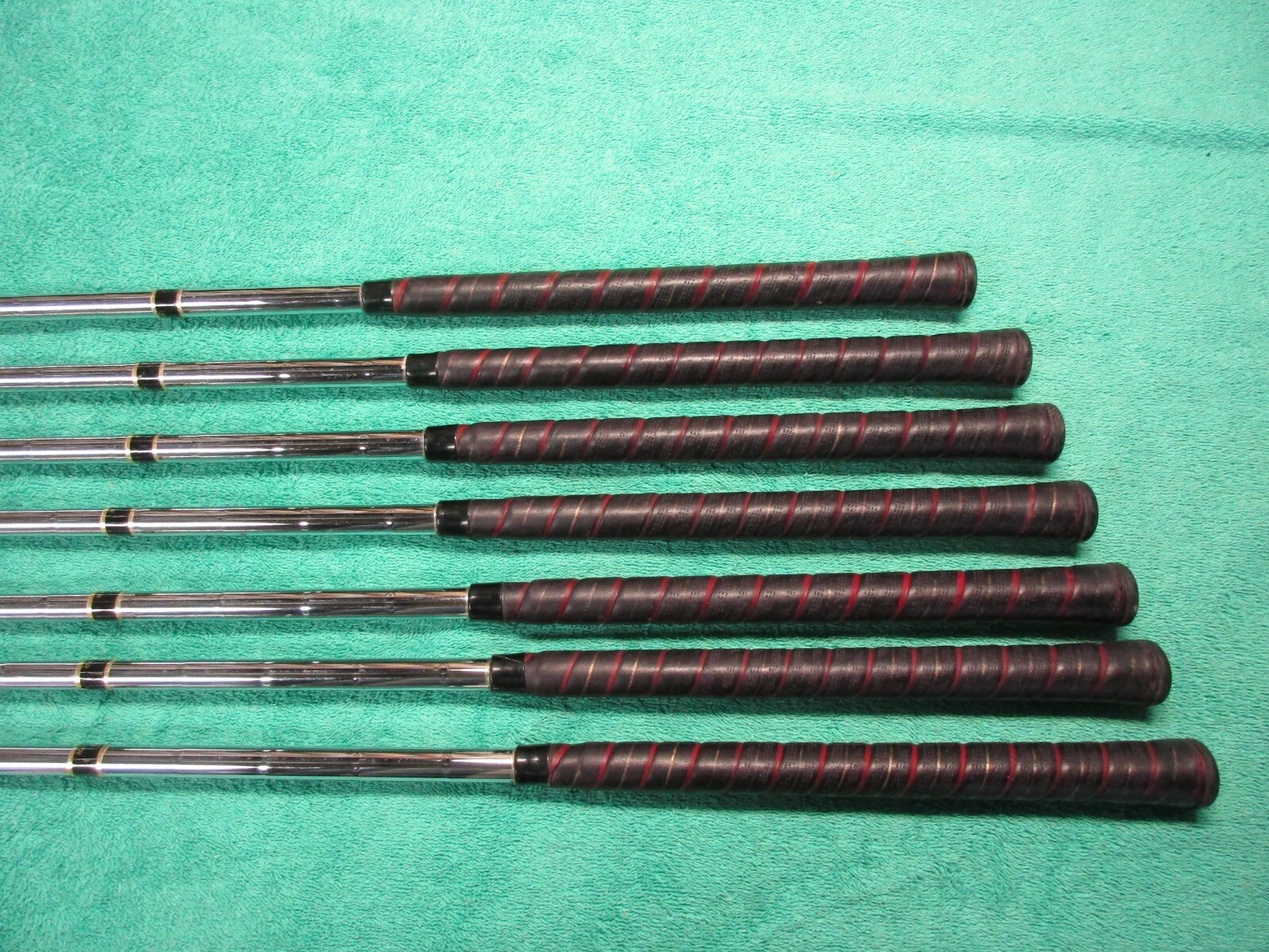 как выглядит Robert T. Jones Jr. Spalding Syncro Stroke Registered Iron Set 2-7 9 - Very Rare фото
