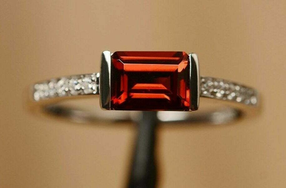 1.80Ct Simulated Diamond Solitaire Engagement Ring 14k White Gold Plated Silver