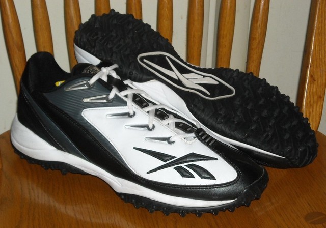reebok turf shoes