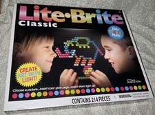 LITE-BRITE Classic Set by Hasbro - Ages 4 New Sealed - 200 PEGS