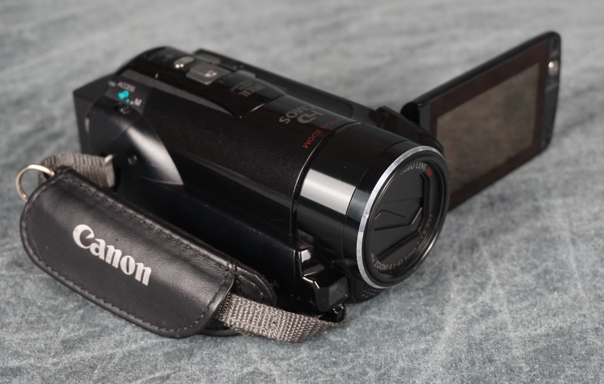 Canon VIXIA HF M31 (32 GB) High Definition Flash Media, AVC