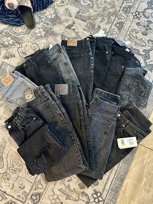 12 Pair Of Black Woman Jeans Sizes 6-8 Barely Worn And Some With New Tags