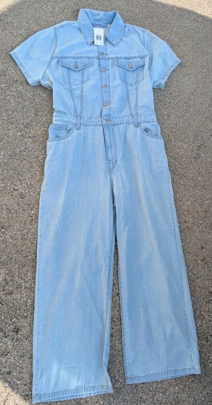 Levi's Women's Type Iii Jumpsuit NWT size xlarge 