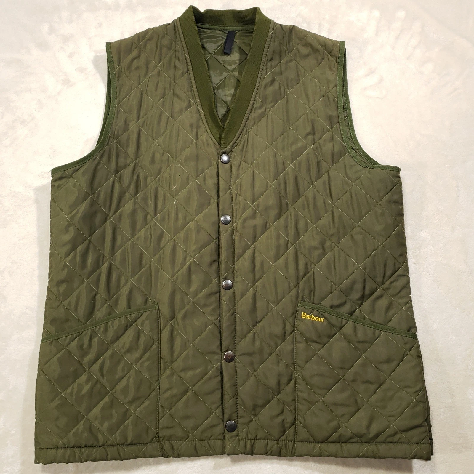 Barbour Eskdale Vest Mens XL Olive Green Quilted Waistcoat Snap England Made