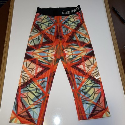 Nike Women's Kaleidoscope Pro Compression 3/4 Capris Tights, Size XS