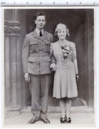 1942 Scotty aus San Francisco nur einer von 19 Who Joined RAF Alive News Photo - Bild 1 von 2