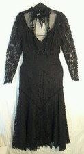 FLAPPER 1920'S DOWNTON ABBEY-Countess-Black Lace DRESS w/ Black Beaded Necklace
