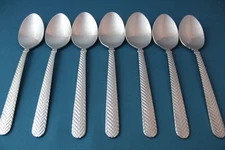 7 Place Oval Soup Spoons Wallace REINS 18/10 China Rounded Weave 7 5/8"